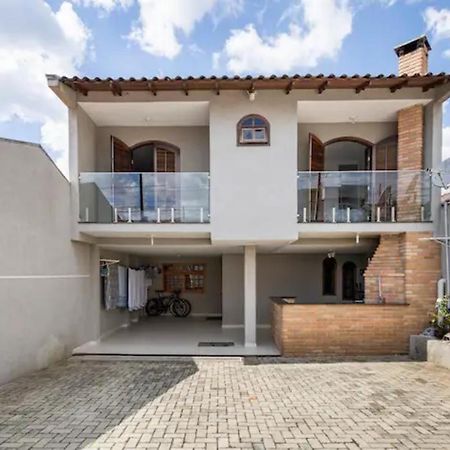 Quarto Em Casa Da Familia Anton São José dos Pinhais المظهر الخارجي الصورة