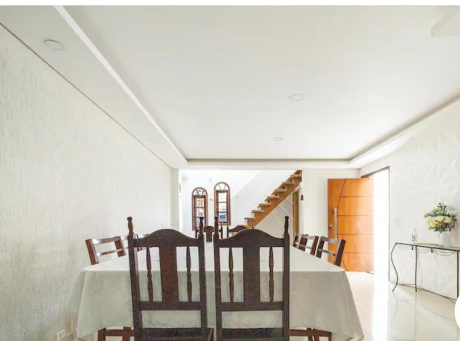 Quarto Em Casa Da Familia Anton São José dos Pinhais المظهر الخارجي الصورة
